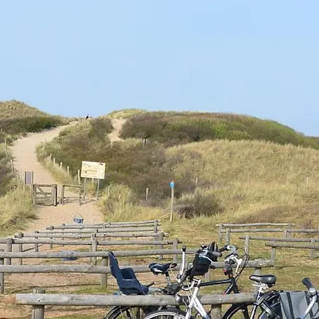 Raadhuis Egmond * Egmond aan den Hoef